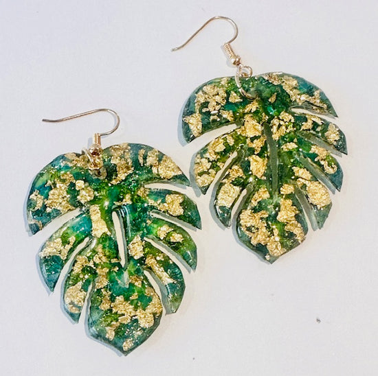 Monstera leaves earrings