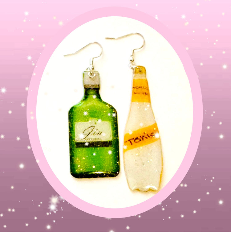 fun unique gin and toinic earrings for barmaid