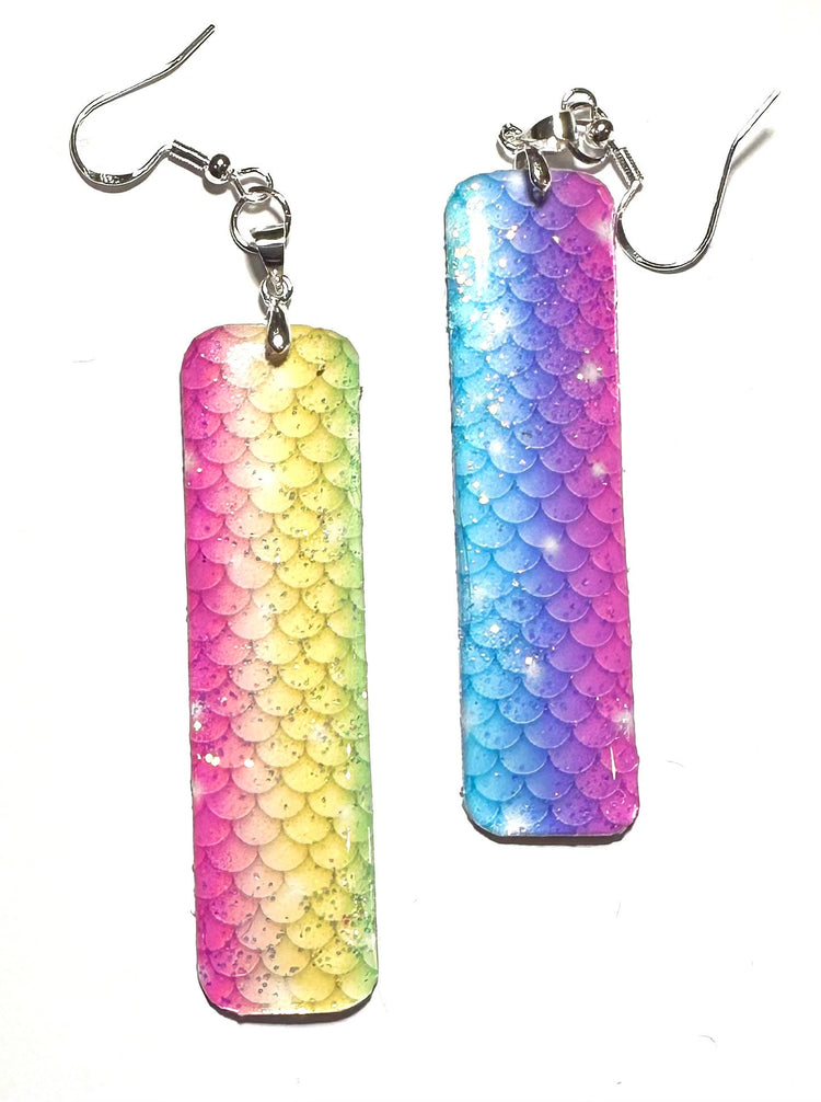 Mermaid scales,pretty ombre earrings and pendant set. Pastel colours.Upcycled tin can.Tin anniversary gift.from recycled soda cans