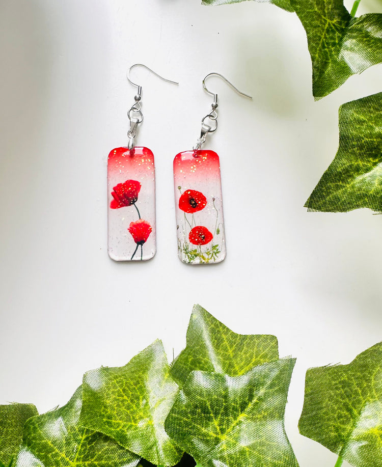 Poppy earrings.Poppies.White and red poppy dangle earrings,Tin anniversary gift.Handmade from tin,10th anniversary, poppy jewellery.Flower