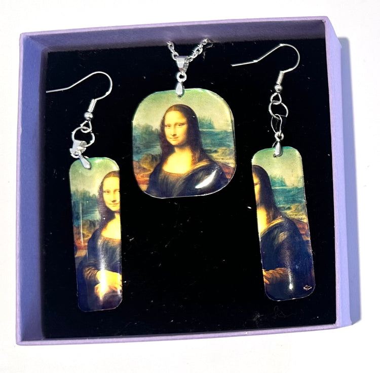 Mona Lisa Leonardo da Vinci earrings and pendant set. Upcycled tin can.Tin anniversary gift..Waterproof Tin.made from recycled soda cans