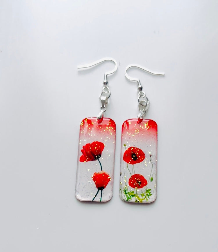 Poppy earrings.Poppies.White and red poppy dangle earrings,Tin anniversary gift.Handmade from tin,10th anniversary, poppy jewellery.Flower