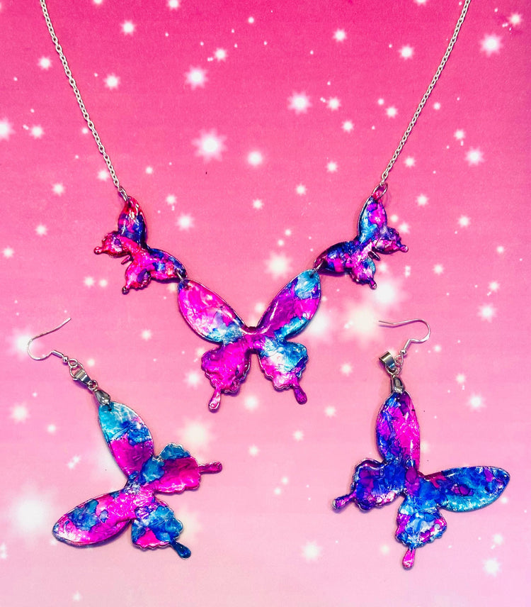 Tin jewellery. Very pretty butterfly necklace and earrings set. Made from soda cans. Pink and purple abstract butterfly earrings, handmade.