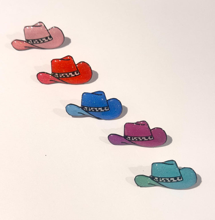 Cowboy hat Pin Badge. Not enamel,line dancing gift .Dallas fan. handmade Cowgirl hat pin brooch. Western fan brooch.Line dancing idea