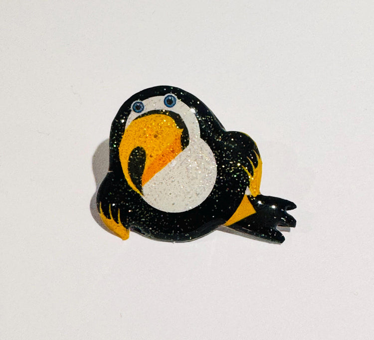 Toucan enamel pin. Fat toucan pin brooch-lapel-badge.